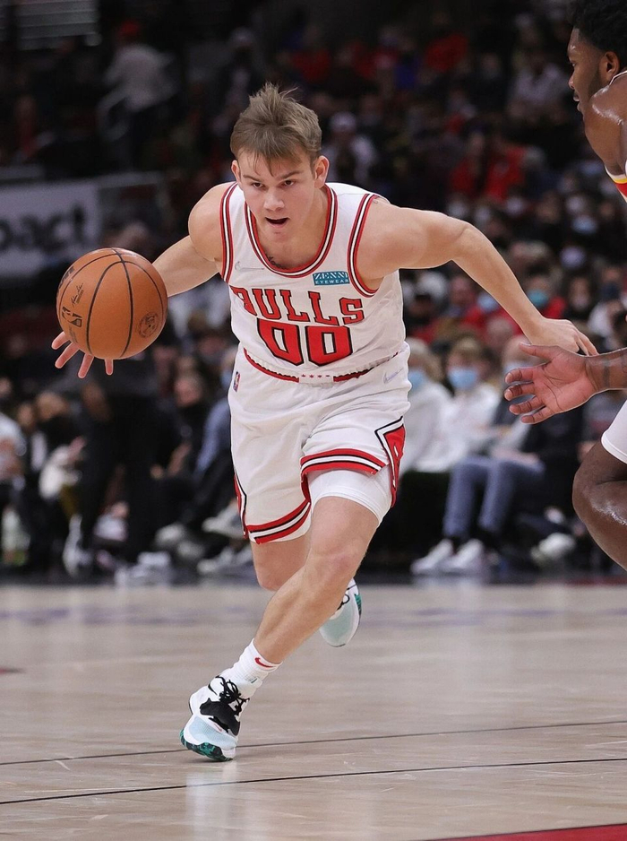 发展联盟得分王麦克朗NBA难觅机会引热议