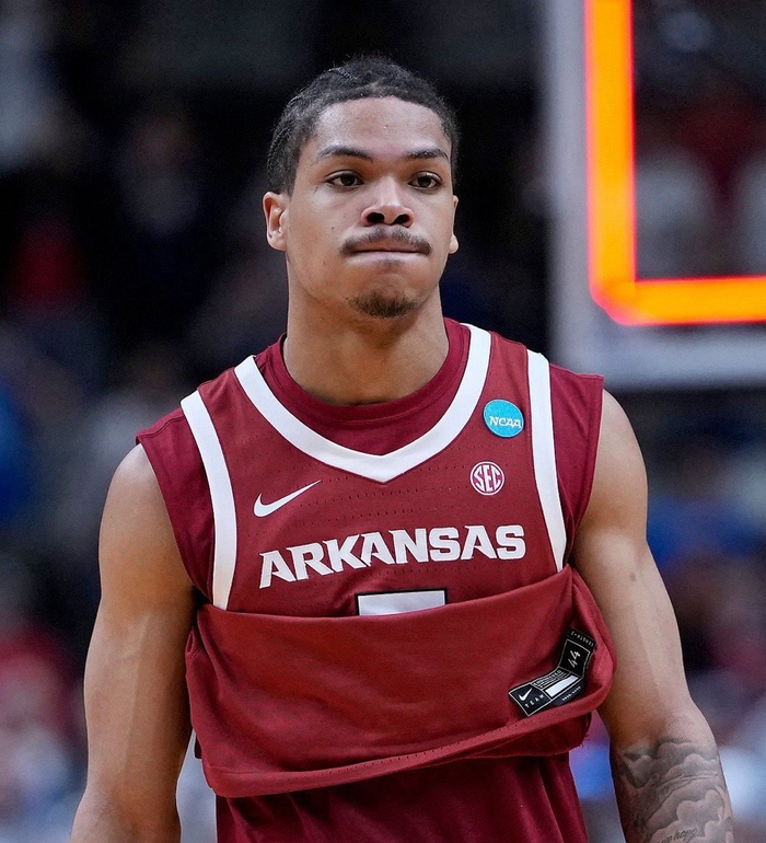 阿肯色新星阿卡夫三战狂砍98分 球队止步16强